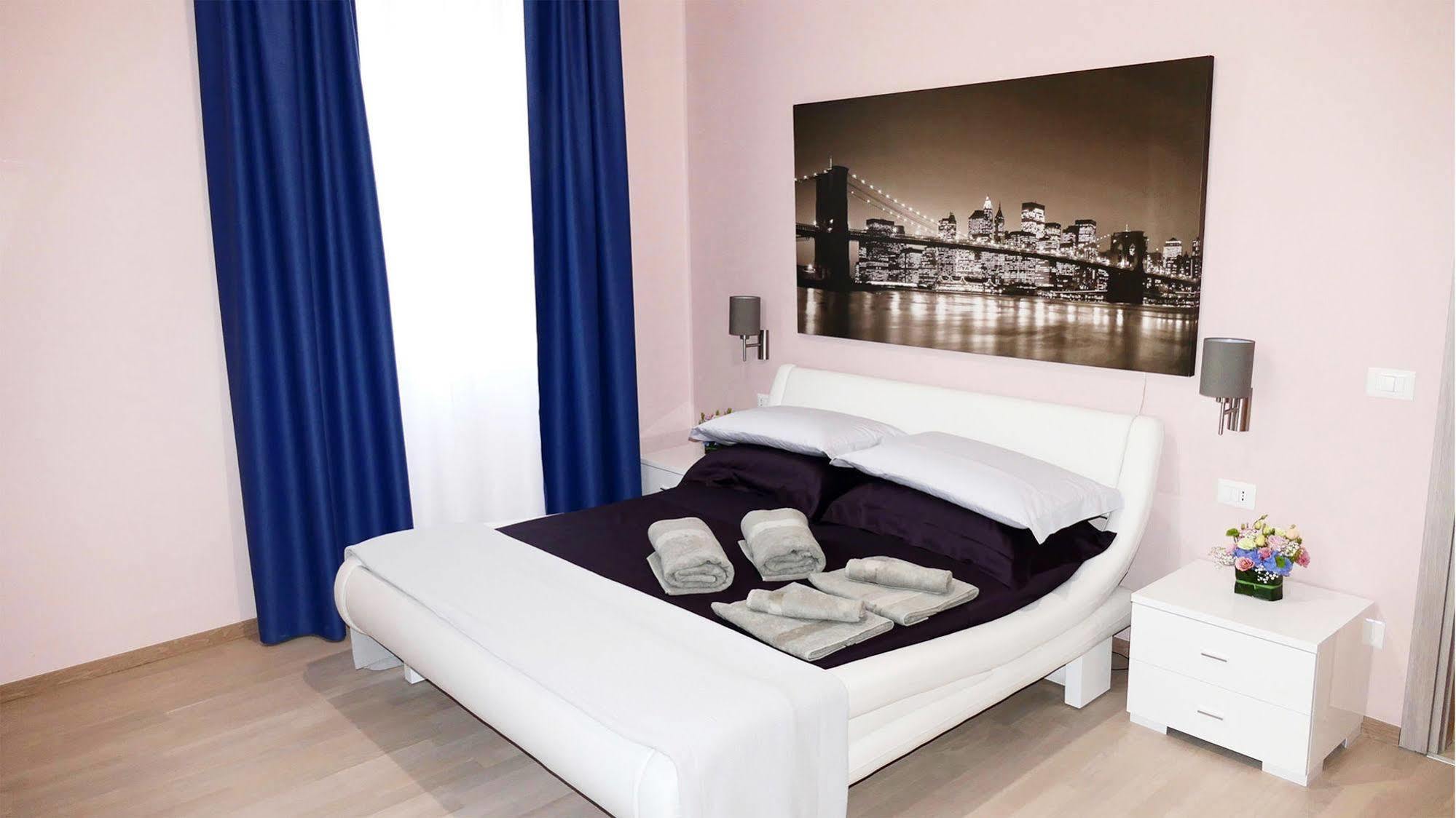 Cairoli Exclusive Rooms & Suite Brindisi Exterior photo