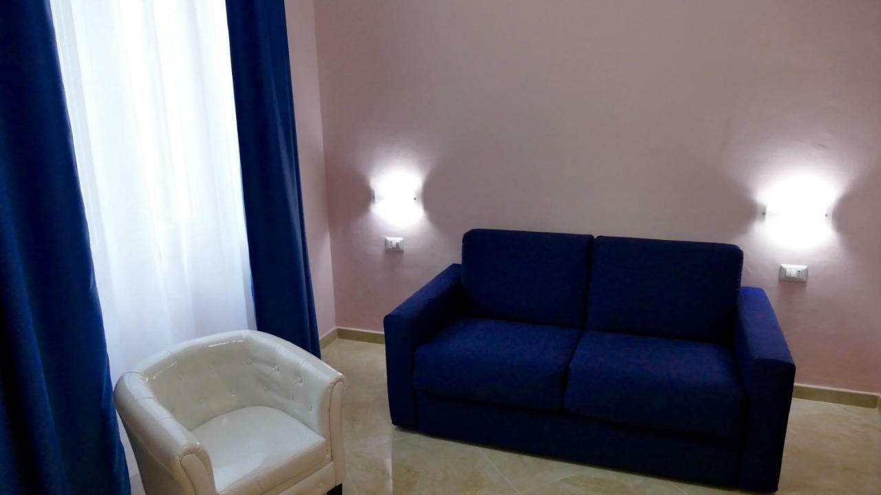 Cairoli Exclusive Rooms & Suite Brindisi Exterior photo